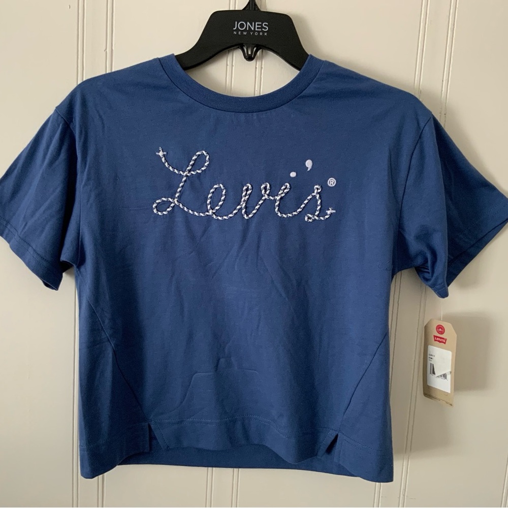NWT Levi's Blue Short Sleeve Tee Relaxed Fit